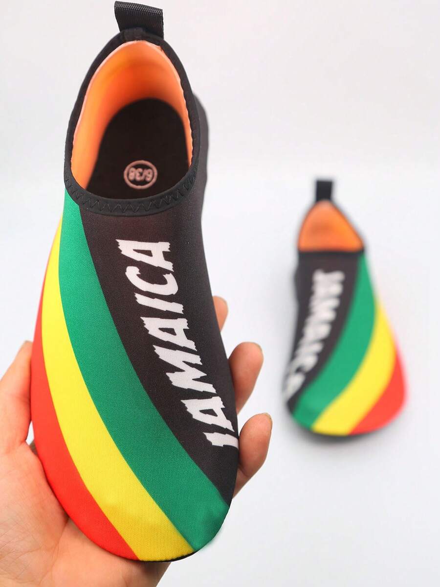 New Women's Beach Shoes, Non-Slip Soft Sole, Anti-Sand, Quick-Dry, Outdoor Water Sports, Indoor Fitness, Running, Yoga, Aqua Socks, Swim Shoes. Women's Beach Shoes, Yoga Shoes, Water Shoes, Men's Outdoor Swimming Shoes, Diving Shoes, Non-Slip, Toe Protection, Thick Sole, Snorkeling Shoes. 1 Pair Tropical Print Beach Shoes, Graphic Print, Unisex, Vacation, Outdoor Sports, Fabric Beach Shoes - Multicolor - View 1
