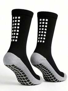 Pair Of Breathable, Non-Slip Sports Socks For Soccer, Futsal, Gym, CrossFit, Running. - Black - View 4