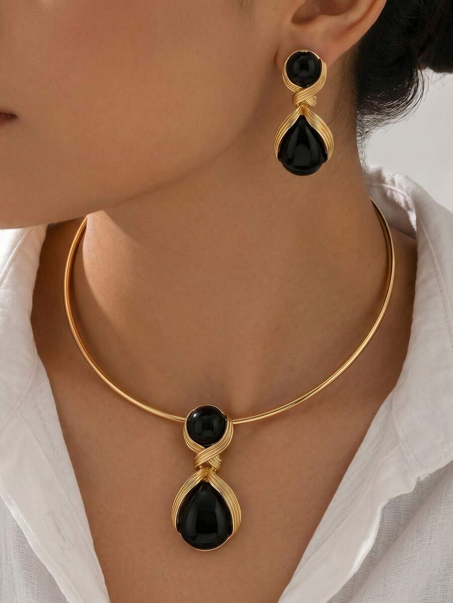 3 pièces Ensemble de bijoux Collier + Boucles d'oreilles élégant et créatif, Collier pendentif asymétrique elliptique en métal personnalisé à la mode, Polyvalent pour les occasions quotidiennes, les festivals et les fêtes - Multicolore - Voir 1