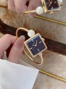 1pc Women's Square Gold Watch, Minimalist & Fashionable, Suitable For Daily Wear, Best Gift Choice For Holidays - Gold - View 2