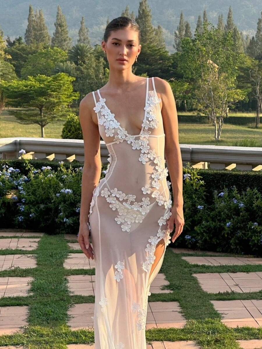 Sensual Short Dress With Deep Neckline, Sheer Mesh And Open Back - White - View 1