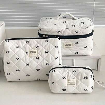 1Pc/Set Black Bowknot Print Quilted Cute Makeup Bag Makeup Bags Makeup Bag Set Portable Travel Makeup Bag Cosmetic Bag Cosmetic Organizer Girls Cosmetic Storage Lipstick Bag Clutch With Zipper Closure For Cosmetics,Brush,Skincare,Hand Cream,Hair Clips,Jewelry,Etc., Make Up Bag Makeup Pouch Makeup Case Skincare Bag Toiletry Bag,Travel Essentials Cruise Essentials Dorm Essentials Bridesmaid Gifts Mom Gift Birthday Gifts Teacher Gifts