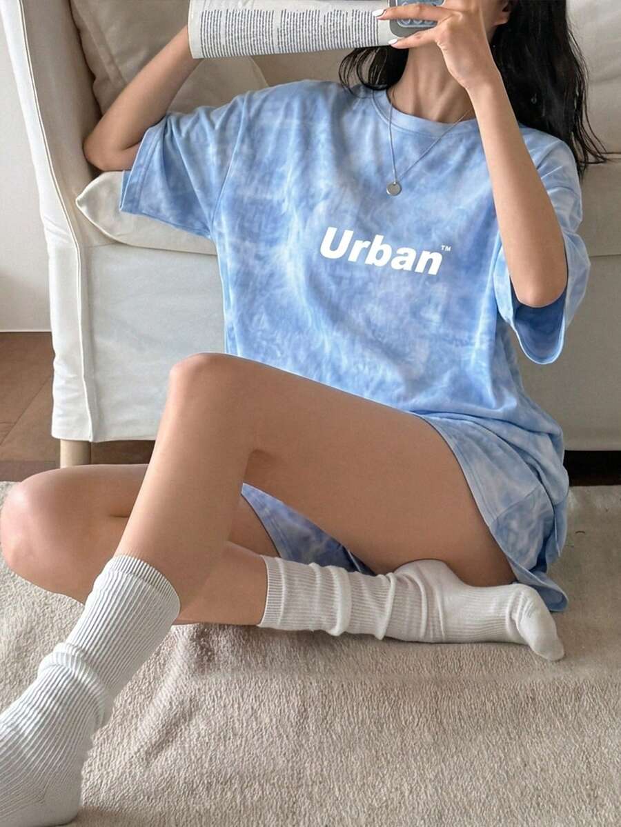 DAZY [AICJ 睡衣] 女士扎染字母印花休闲运动家居服套装，宽松圆领T恤和短裤，可作家居服或睡衣穿着，两件套，清爽浅蓝色 - 藍色 - 查看 1