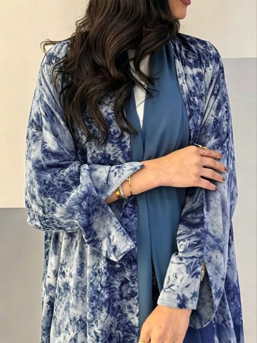一件印花开衩袖口设计无头巾开襟长袍，时尚优雅，适合伊斯兰女性日常穿着、旅行必备、度假穿着。 - 彩色 - 查看 1