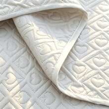 1pc Ultrasonic Embossed Cooling Blanket, Solid Color Rhombus Heart Pattern, Contemporary Fashionable Style, Comfortable Breathable Summer Quilt, Refreshing Cooling Feeling, Machine Washable, Suitable For Office, Bedroom And More - White - View 4
