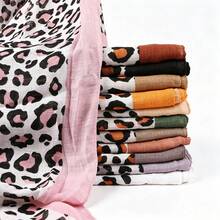 1pc Women's Solid Color Leopard Print Pleated Hijab, Boho Casual Fashion Scarf Sunscreen Beach Shawl,Accessories,Holiday - Multicolor - View 7