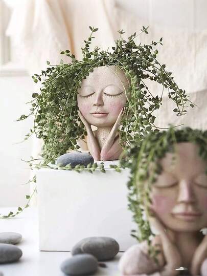 Maceta decorativa contemporánea de resina con diseño de cabeza femenina, apta para plantas de interior y exterior. Diseño de cabeza de niña único con orificio de drenaje. Multicomponente aplicable para decoración de oficina y jardín.