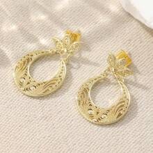 Luxury Vintage Hollow Flower Circular Pendant Earrings, Handmade Bohemian Style Jewelry For Women, Suitable For Travel And Vacation, Perfect Gift For Women's Anniversary - Gold - View 4