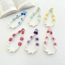1pc Macrame Handmade Floral Keychain, Daisy Flower Phone/Key Chain, Dopamine Color Series Water Bottle/Bag Strap - View 2