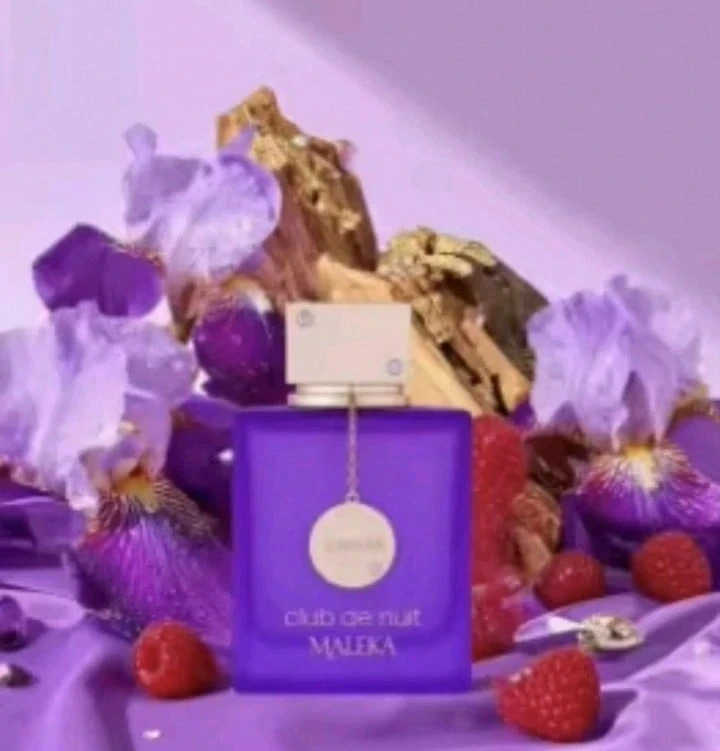 Club De Nuit Maleka di Armaf  da 100 ml è una fragranza da donna, profumo femminile - Fresco - Visualizzare 1