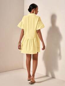 Vestido corto estilo camisa para mujer, color amarillo pastel sólido, cuello de camisa, mangas cortas abullonadas y falda con volante asimétrico, diseño fresco y holgado, ideal para primavera-verano, vacaciones, playa, festivales, viajes y todo tipo de ocasiones - Multicolor 2 - Ver 9