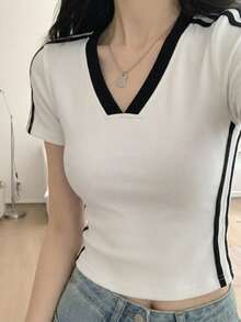 JUTUQU 夏季假日 V 领修身黑白条纹侧边舒适简约针织优雅时尚显瘦女式 T 恤，魅力办公/休闲装 - 2A51白拼黑 - 查看 2