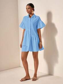 Vestido corto estilo camisa para mujer, color amarillo pastel sólido, cuello de camisa, mangas cortas abullonadas y falda con volante asimétrico, diseño fresco y holgado, ideal para primavera-verano, vacaciones, playa, festivales, viajes y todo tipo de ocasiones - Celeste - Ver 5