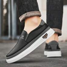 OBOVAY Men's Versatile Slip-On Sneakers, Dual-Color Design For Commuting And Casual Wear - Black - View 4