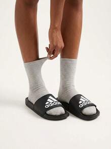 Core Black / Cloud White / Core Black