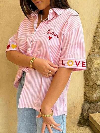 New Plus Size Striped Letter Embroidered Front Button Casual Short Sleeve Shirt, Suitable For Spring/Summer Commute, Casual, And Date Outfits Pink