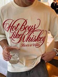 Fractyr 男士“Hot Boys Like Whiskey”手写体印花宽松T恤，柔软触感米色休闲街头风T恤，复古西部标语上衣 - 杏色 - 查看 1