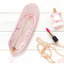 Lapicera Forma Zapatilla de Ballet Satín Rosa, Cosmetiquera Estilo Coquette Multiusos - 1 - Ver 8