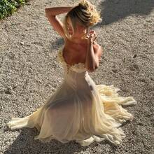 2026 New! Solid Color Sexy Knitted Hollow Beach Cover-Up Bikini Swimsuit Beach Dress For Women Ladies Long Dress - 淡黃色 - 查看 1