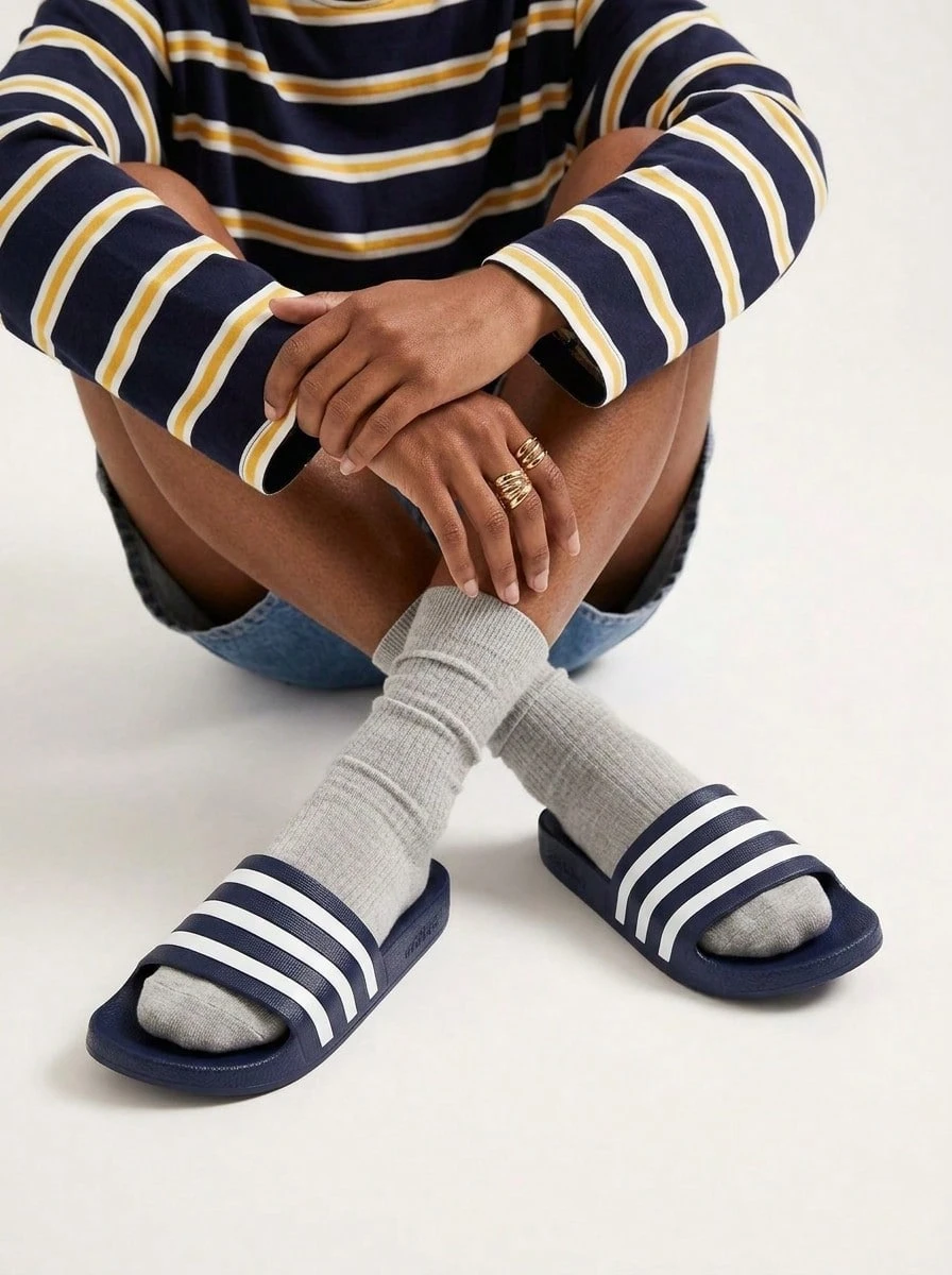 Adilette 's Slides F35542 - Dark Blue / Cloud White / Dark Blue - View 1