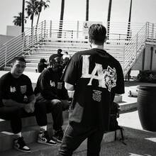 DARC Los Angeles Series Printed Short-Sleeve Loose Round-Neck New T-Shirt Casual  Brand Top For Men - 黑色 - 查看 4