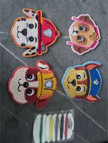 Paw Patrol 汪汪队立大功系列刺绣贴纸（1 套包含 4 张贴纸，附针线），可缝制以增强耐用性。 - A - 查看 8