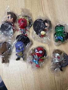 Marvel 漫威复仇者联盟盲盒人偶，全新系列迷你可动人偶，送给朋友、生日、复活节派对的绝佳礼物，超级英雄，蜘蛛侠，男孩女孩皆宜，惊喜盲袋，热门收藏品，惊喜礼物 - 彩色 - 查看 8