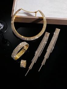 Set di 4 pezzi di orecchini con nappine e cristalli multistrato di stile europeo e americano, collana, bracciale, anello, catena corta alla clavicola di lusso e moda, set di gioielli con nappine e diamanti multi-regalo di San Valentino e Festa della Mamma per le donne, articoli economici - Multicolore - Visualizzare 5
