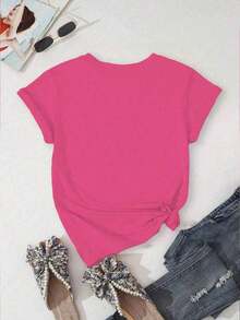 Plus Size T-Shirt With "Kindness Is Free" Print - Pink - View 2