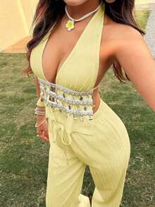 Conjunto de dos piezas con top halter de cuello en V profundo y textura arrugada en color albaricoque, y pantalones rectos de cintura baja.Conjunto de mujer para primavera/verano, vacaciones, playa, estilo bohemio minimalista, elegante y vintage, de uso versátil. - Amarillo - Ver 4