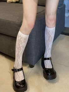 1/5 Pairs Women's White Lace Short Socks, Hollow Floral Pattern Mid-Calf Socks, Sweet And Playful Style, Suitable For JK Uniform, Daily And Party Outfits, Perfect Gift For Girls - White - View 2