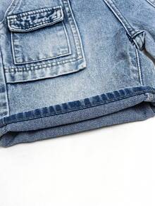Young Boy Fashion & Vintage Style Wide Leg Light Wash Denim Cargo Shorts For 2-8 Years, Embroidered Craftsmanship, Multi-Pocket, Loose Fit, Button Fly, Half Elastic Waistband, Adjustable Waist, Denim Utility Shorts, Knee Length - Light Wash - View 9