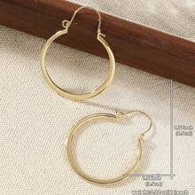 Simple And Elegant Hoop Earrings, Suitable For Women's Commute And Daily Wear - Gold - View 3
