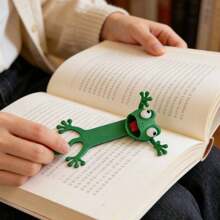 1pc 3D Funny Frog Bookmark, Creative Cartoon Cute Stationery, One Piece Frog Bookmark, Unique Shaped Bookmark, Office Supplies, Great Gift For Friends To Add Fun To Learning - A - View 2