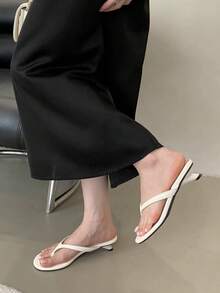 女士法式高跟凉鞋，新款夏季真皮细带趾带凉鞋，踝带猫跟人字拖 - 白色 - 查看 7