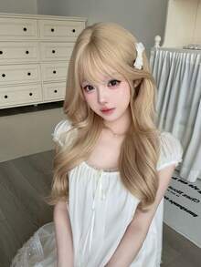 alicegarden 24-Inch Long Synthetic Wig Featuring A Natural Wavy Style In A A Stunning Gold. Designed With Bangs , This False Hairpiece Is Perfect For Ms Daily Use, Offering A Natural And Realistic Appearance That Mimics Gift For Ladies. (No Accessories) - Gold - View 4