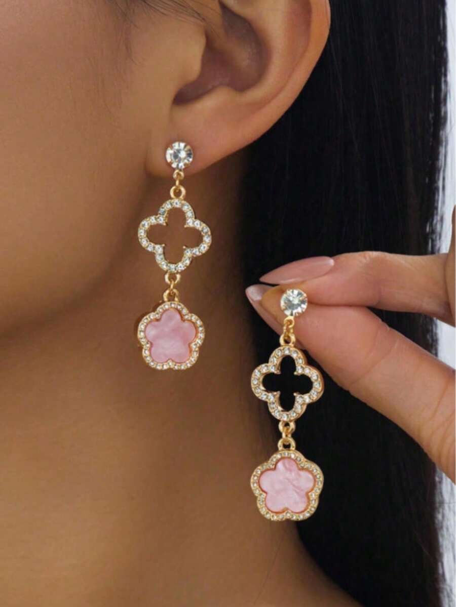 1 Pair Luxury Elegant Hollow Clover Pendant Earrings, Suitable For Summer Beach Wear - Pink - View 1