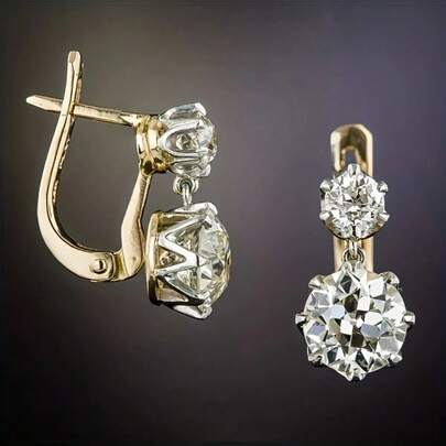 Đôi bông tai nữ sang trọng cổ điển đính đá Cubic Zirconia trắng, phù hợp cho sử dụng hàng ngày, ngày lễ và nhiều dịp khác nhau, món quà hoàn hảo dành cho phụ nữ và các cô gái.