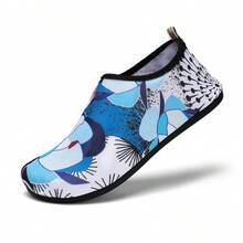 时尚独特的蓝白拼接男士水鞋，印有清新花卉图案，速干透气，舒适防滑，经久耐穿，易于穿着。适合沙滩漫步、游泳、潜水、冲浪、钓鱼、休闲度假和河流探险。 - 藍白 - 查看 12