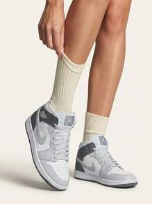 White/Pure Platinum/Smoke Grey