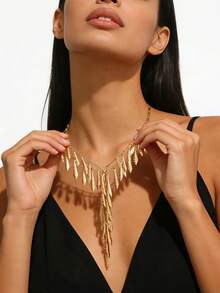 1pc Summer Beach Resort Luxury Bohemian Style Gold-Plated Engraved Leaf Tassel Y-Necklace, Beach Party Holiday Elegant Jewelry For Women - Golden - View 3