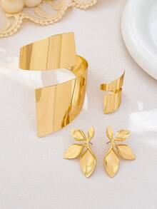 4 piezas Elegante conjunto de joyería de pulsera, anillo y aretes con diseño floral y hojas geométricas en color dorado, hecho de metal grueso y brillante, adecuado para mujeres - Amarillo Oro - Ver 4