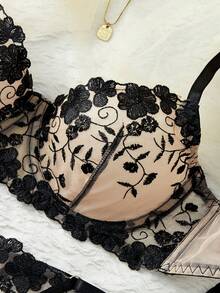 Women's Sexy Lingerie Set, European And American Embroidered Bra And Panty 2 Pieces Set, Luxury Floral Mesh Sheer Adjustable Bra And Panty Set - Black - View 9