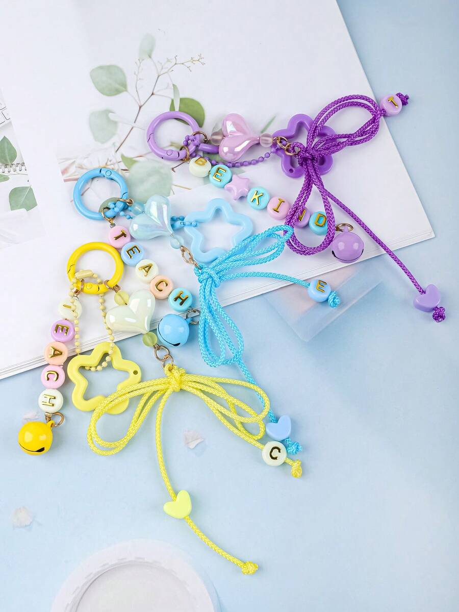 1 pieza Llavero multicolor de cuerda trenzada dulce, con cuentas de letras, decoración de dije iridiscente y campana, broche colorido, lindo accesorio para bolso de mujer - Multicolor - Ver 1