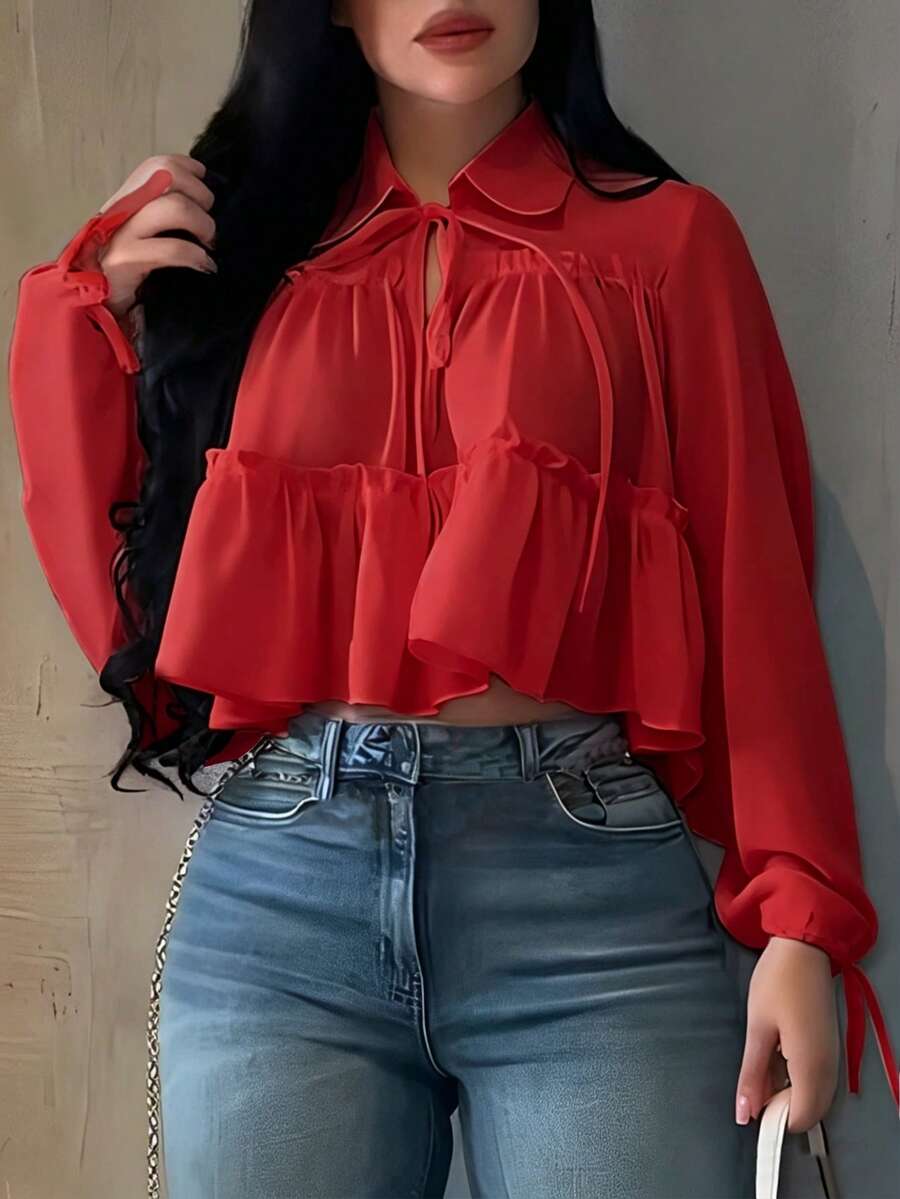 女款優雅休閒襯衫，不對稱設計，翻領領結燈籠袖寬鬆襯衫，純色梭織面料百褶下擺，辦公室女妖紅