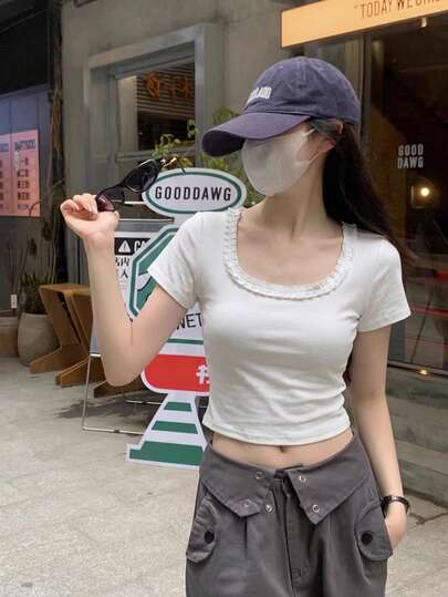 纯色方领短袖荷叶边下摆露脐休闲女式T恤，春夏款 白色