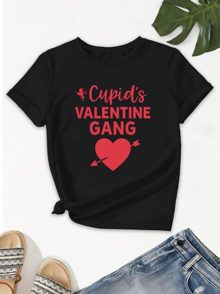 1pc Women's Plus Size Summer Clothes - A Loose Fit Cupid Lover Graphic Tee, Stylish Women's Wear, Short Sleeve Crew Neck, Casual And Elegant Top, Suitable For Parties, Holiday Gifts, Daily Wear And Home Leisure - 黑色 - 查看 1