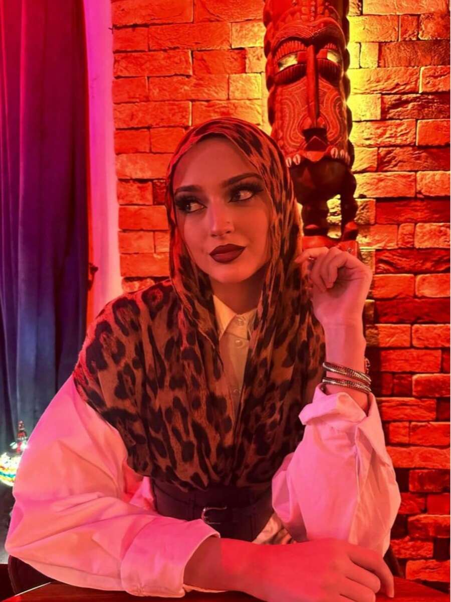 1pc Women's Scarf Bohemian Leopard Print Hijab, Lightweight & Breathable, Suitable For Daily Wear