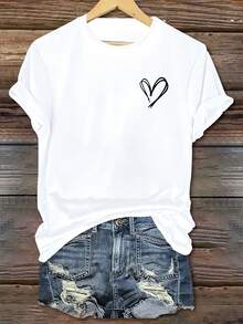 Loose And Comfortable T-Shirt With A Cute Heart Print, Perfect For Wearing At Home, Lounging, Outdoor Activities, Work, And Gatherings. Specially Designed T-Shirt With A Print. - 白色 - 查看 1