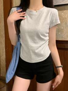 Áo thun nữ tay ngắn dáng suông, xếp ly/ôm eo, thích hợp mặc mùa hè. - Màu Xám nhạt - Xem 1